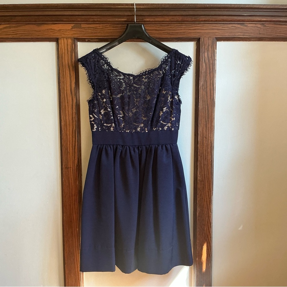 Eliza J Navy Lace Formal Women’s Dress (it has pockets!)